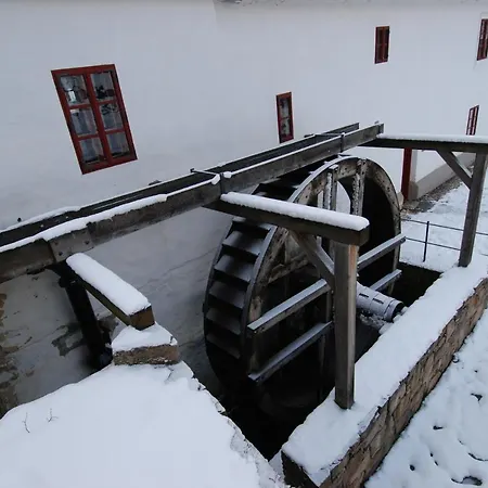 Hotel Porčův Mlýn Bykovice