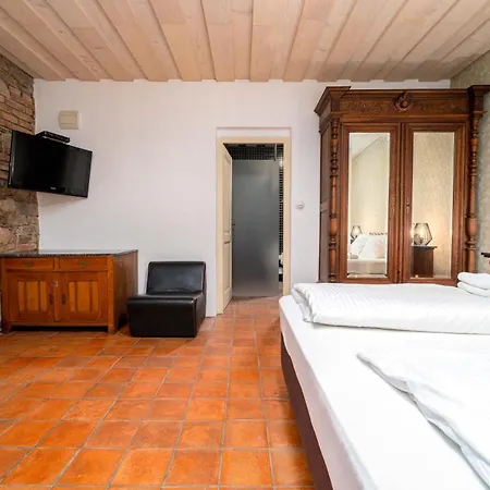 Hotel Porčův Mlýn *