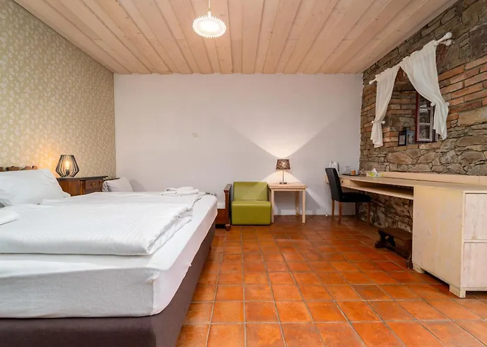 Hotel Porčův Mlýn *