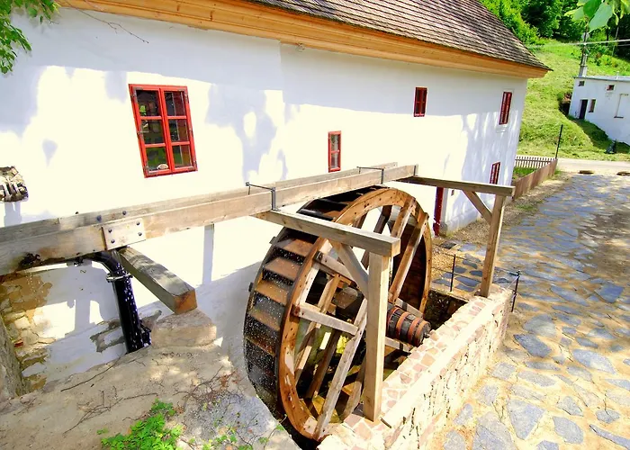 Hotel Porčův Mlýn *